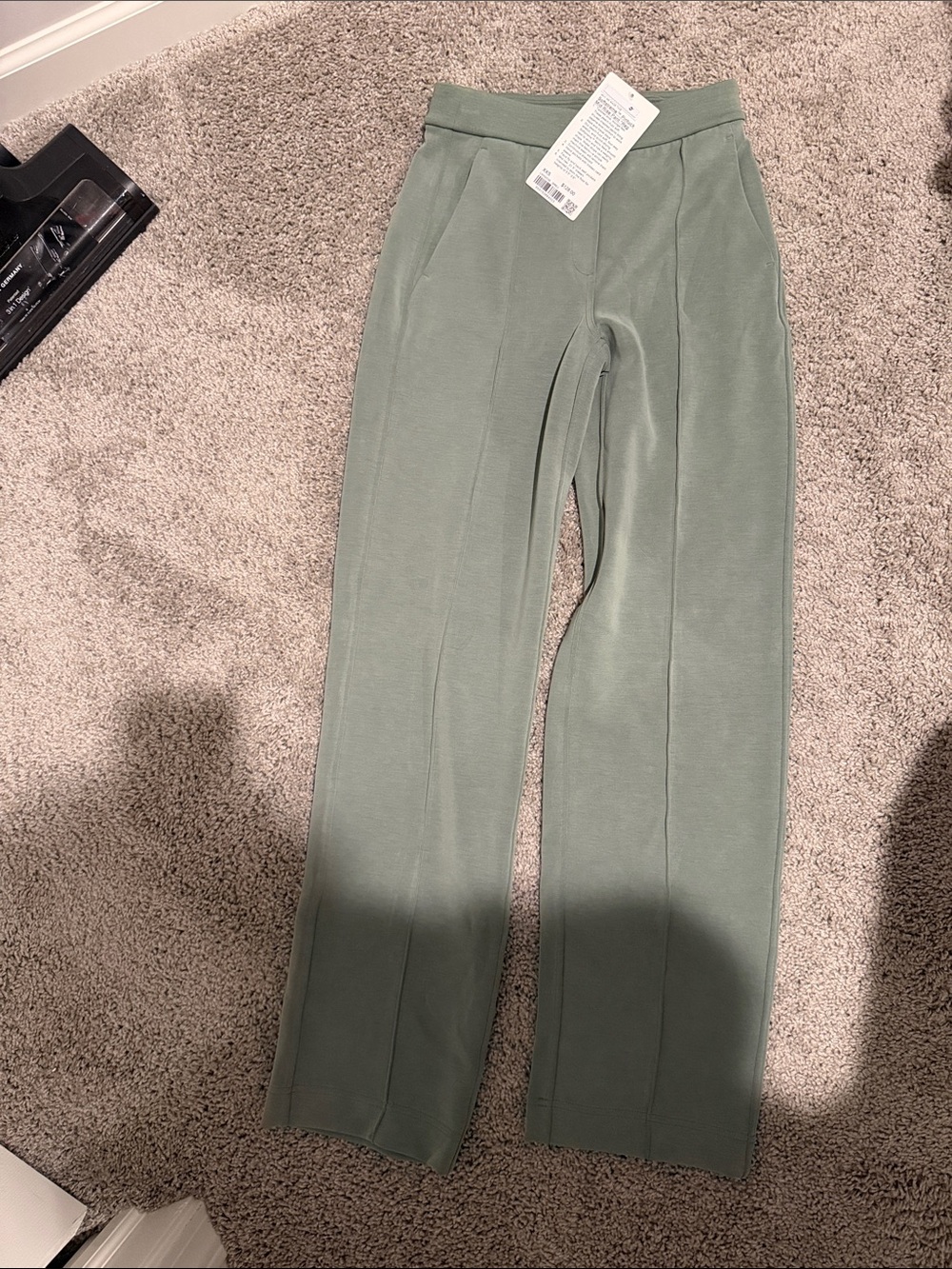 Soft stream Pintuck Mid Rise Pant Regular length